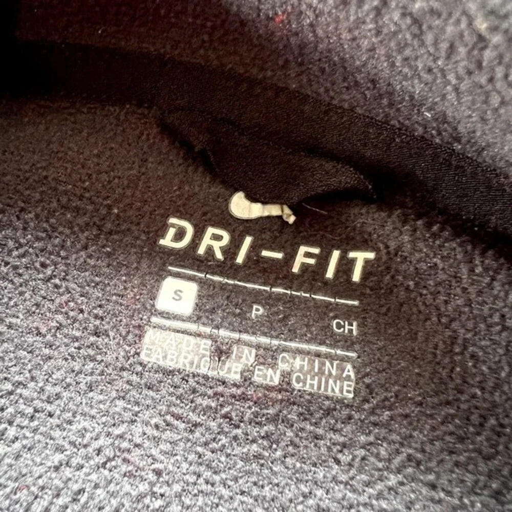 Nike Hoodie Womens‎ Small Gray Dri Fit Pullover Sweatshirt Athletic Thumbholes